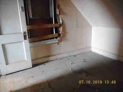 5631 Hartford (23)_m.jpg